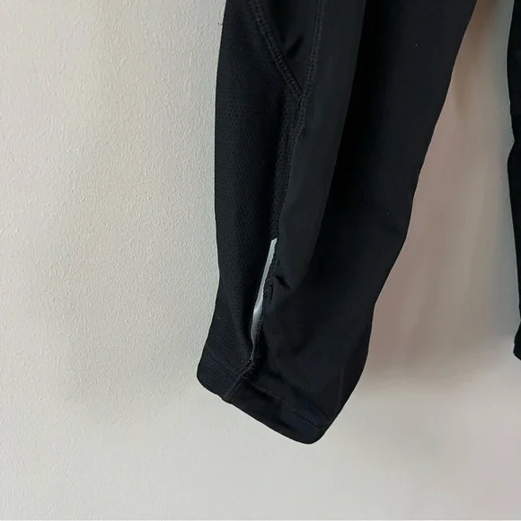 Athleta girl Cropped leggings Girls size larger 12 Black - Picture 2 of 6